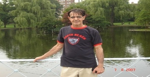 Oliveira5037 65 anos Sou de Boston/Massachusetts, Procuro Encontros Amizade com Mulher